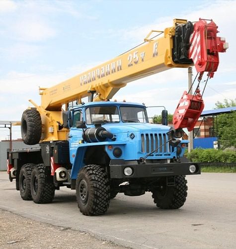 Возможности короткобазных кранов в Нефтеюганске